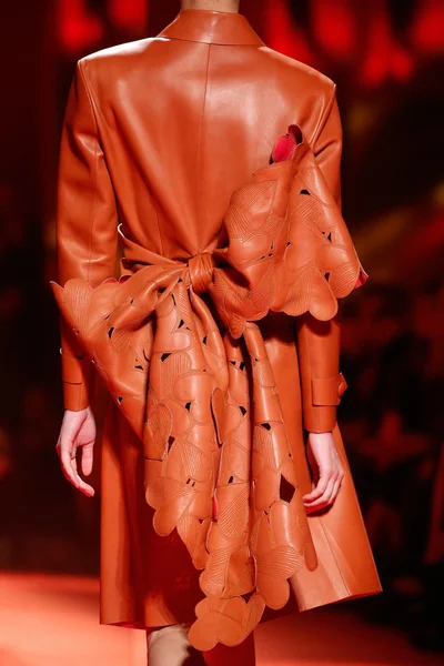 Look 7